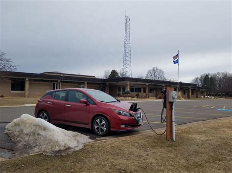 east central electric braham mn.